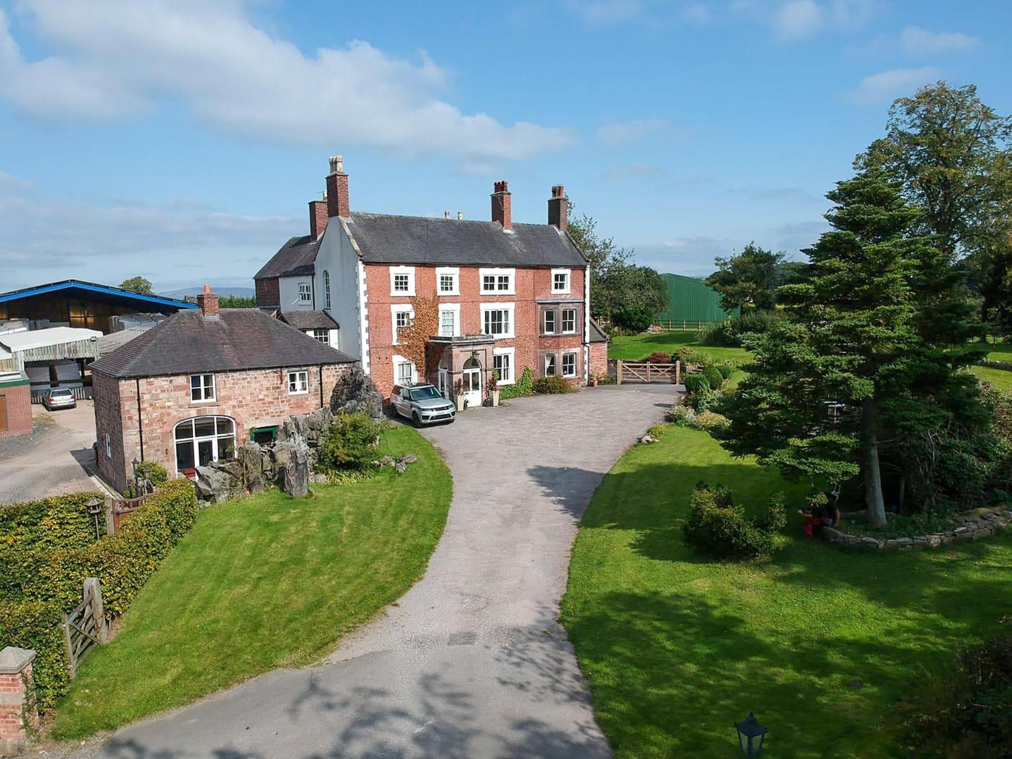 Heath View Villa Cheddleton Eksteriør billede